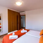 Arena Blanca Villa Sant Lluis
